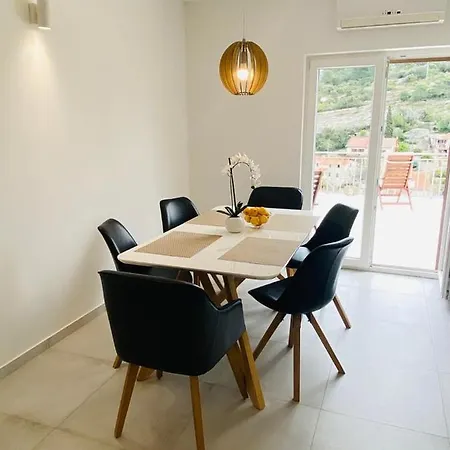 Apartment New With Panoramic View